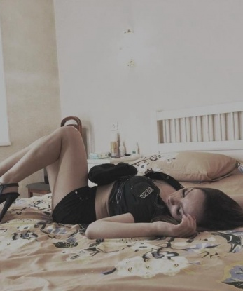 💋
🔥 В моих объятиях ты раскроешься по полной, воплотив все свои желания. Мои услуги - искусное массажное дело, настоящие эротические эксперименты, оранжевые мечты. Умею быть разной и сделаю все, чтобы ты почувствовал себя удовлетворенным. 💫✨
💯 Позволь мне погрузить тебя в мир страсти и наслаждения! У тебя есть возможность оценить мои навыки, прочитав отзывы. Чувственные фото с большим количеством эмоций и моей натуральной красоты доступны только для тебя! Работаю в Москве, пригласи меня к себе и испытай незабываемый вечер. 🌹🌙
Позвони мне сейчас и ты уже не сможешь устоять... 😉✨ Еленочка